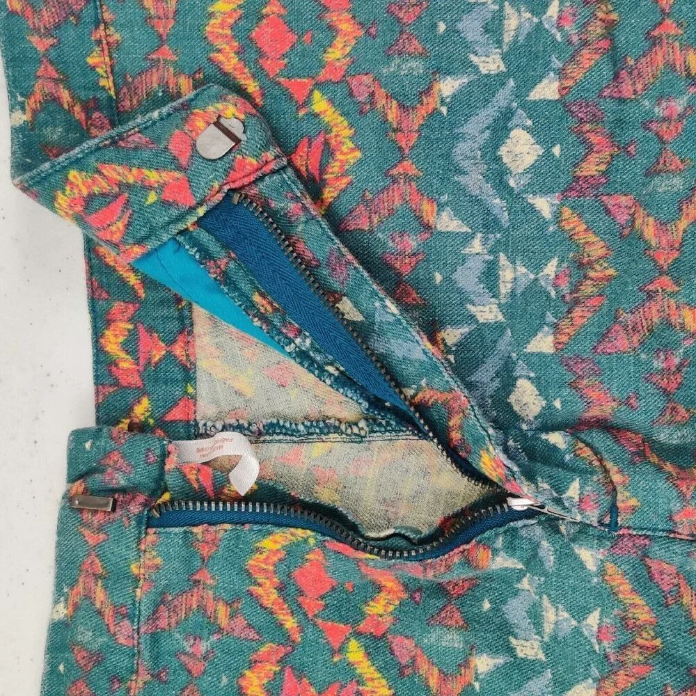 FREE PEOPLE Shorts Size 6 Western Aztec Lightweight Blue Orange Linen Spandex